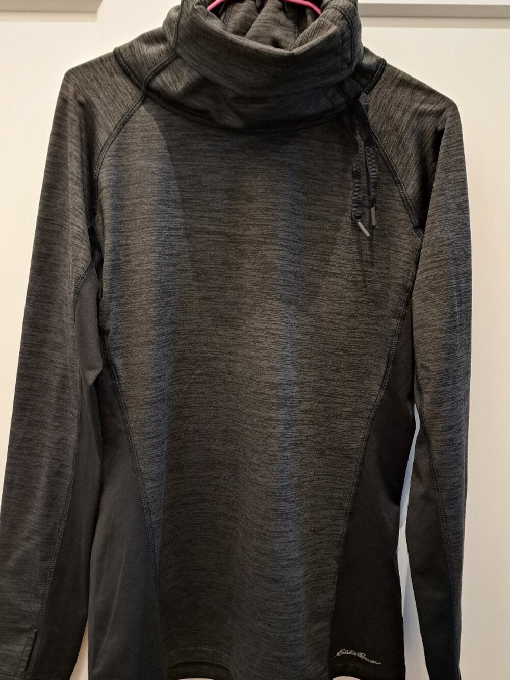 Eddie Bauer Motion Top